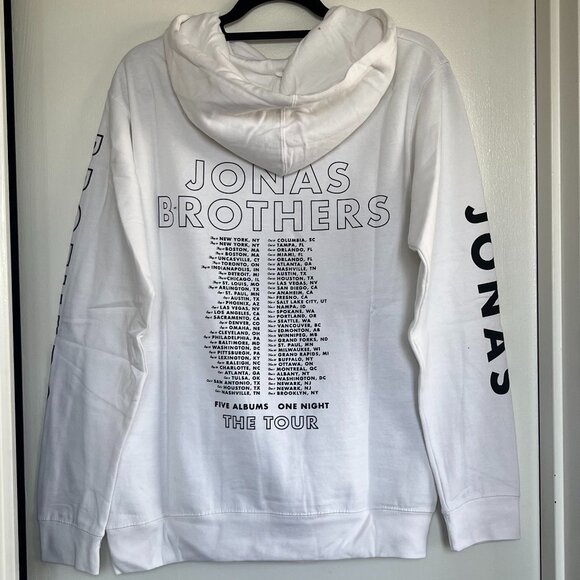 Jonas Brothers 2023 Concert Hoodie - Picture 2 of 7